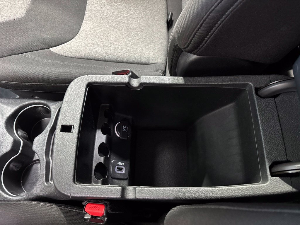 Used 2014 Jeep Cherokee Latitude w/ Cold Weather Group FWD image 28