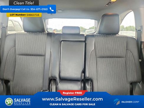 Used 2019 Toyota Highlander Plus FWD image 13