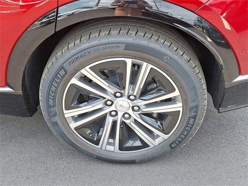 New 2025 Cadillac Lyriq Luxury image 7