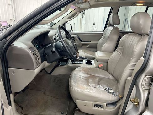 Used 2002 Jeep Grand Cherokee Sport image 18