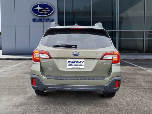 Used 2018 Subaru Outback 2.5i Limited image 5