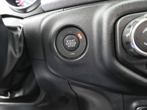 Used 2022 Jeep Gladiator Mojave w/ LED Lighting Group image 29