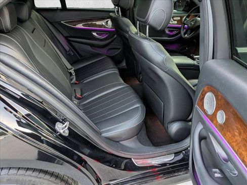 Used 2017 Mercedes-Benz E 300 image 20