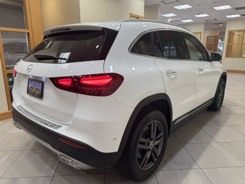 Certified 2025 Mercedes-Benz GLA 250 250 image 5