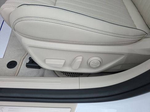 New 2026 Genesis G70 2.5T Prestige RWD image 10
