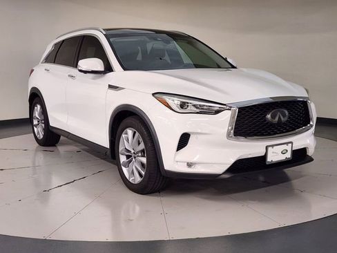 Used 2021 INFINITI QX50 Essential w/ Cargo Package image 7