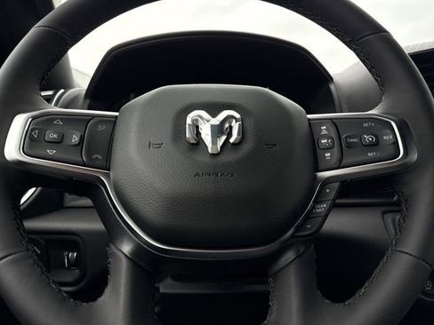 New 2026 RAM 1500 Big Horn AWD/4WD image 17