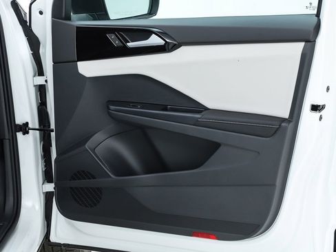 New 2026 Volkswagen Taos S image 68