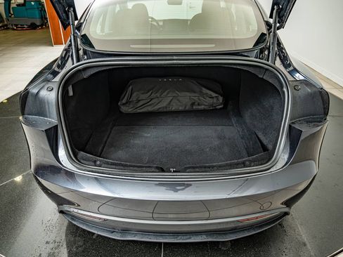 Used 2024 Tesla Model 3 Standard Range RWD image 37