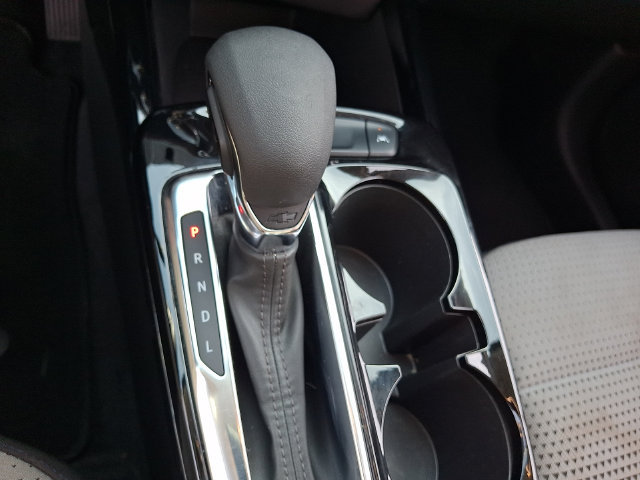 Used 2024 Chevrolet Trax LT FWD image 15