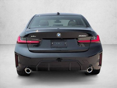 New 2026 BMW 330i xDrive Sedan w/ M Sport Package AWD/4WD image 8