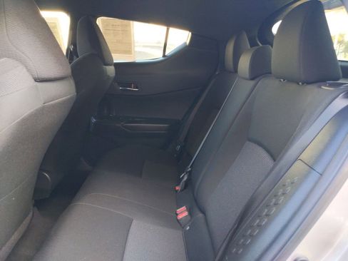 Used 2019 Toyota C-HR LE image 17