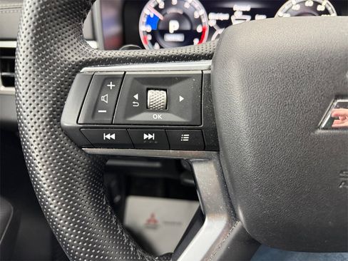 Used 2024 Mitsubishi Outlander SEL image 33