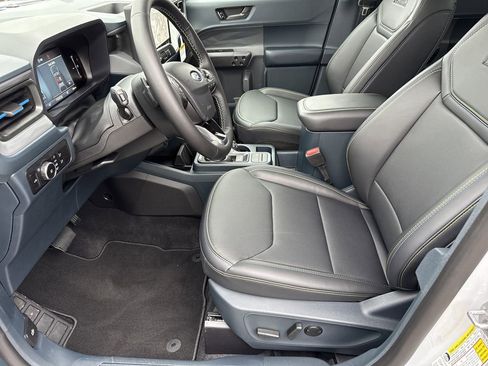 New 2026 Ford Maverick Lobo image 9