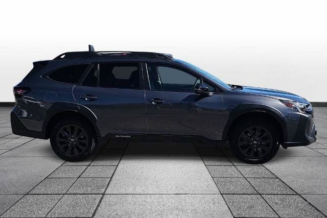Used 2025 Subaru Outback Onyx Edition AWD/4WD image 4
