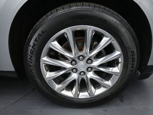 Used 2020 Buick Enclave Premium w/ Surround and Sites Package AWD/4WD image 36