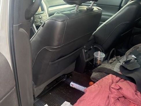 Used 2013 Ford Explorer XLT image 23