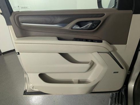 Used 2023 GMC Yukon Denali image 9