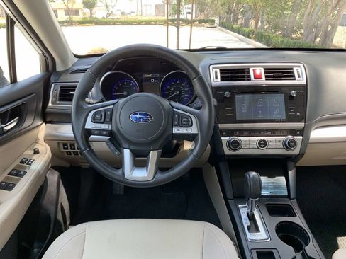 Used 2017 Subaru Legacy 2.5i Premium image 25