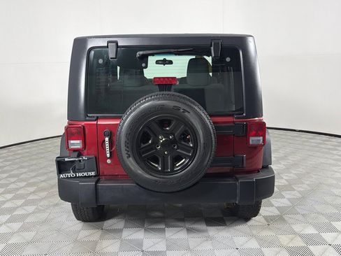 Used 2012 Jeep Wrangler Sport w/ Connectivity Group AWD/4WD image 6