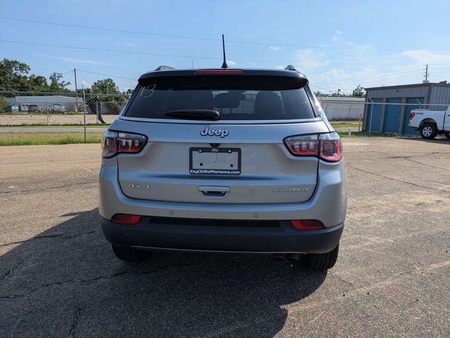 Used 2022 Jeep Compass Limited AWD/4WD image 5
