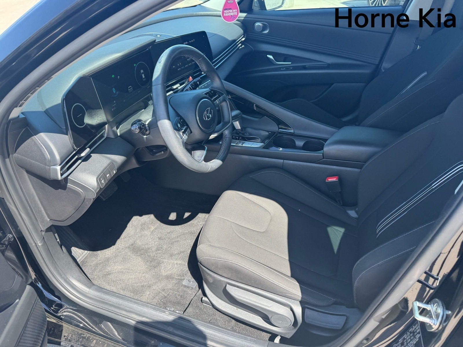 Used 2023 Hyundai Elantra SEL w/ Convenience Package FWD image 9