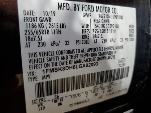 Used 2020 Ford Explorer XLT AWD/4WD image 39