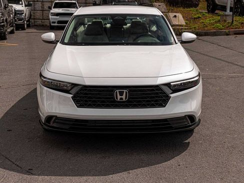 Used 2025 Honda Accord LX image 2