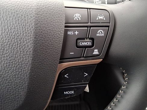 New 2026 Toyota Crown Signia image 19