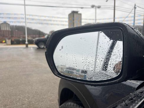 Used 2019 Honda CR-V EX image 9