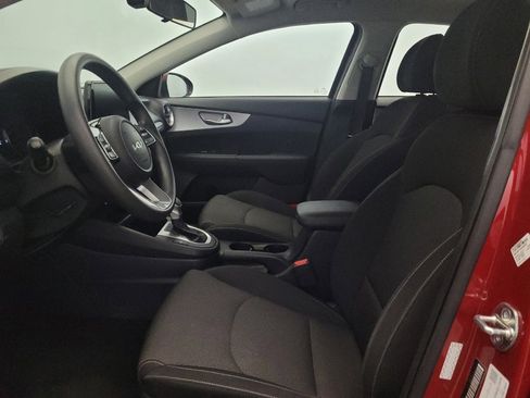 Used 2023 Kia Forte LXS w/ LXS Technology Package FWD image 17