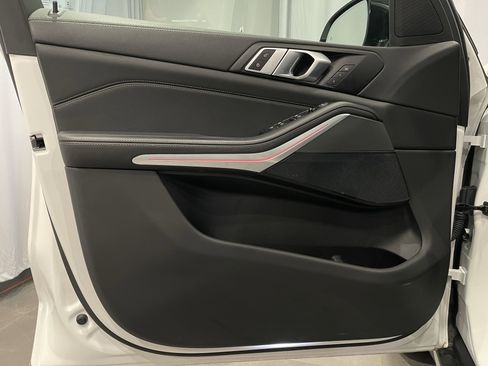 Certified 2023 BMW X5 xDrive40i w/ Premium Package image 12