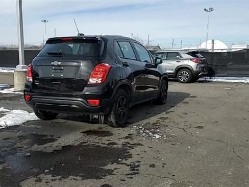 Certified 2020 Chevrolet Trax LS image 7