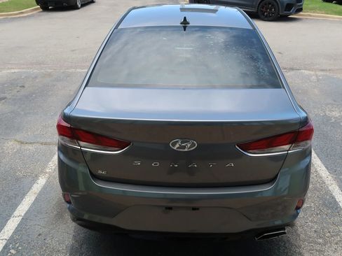 Used 2019 Hyundai Sonata SE FWD image 11