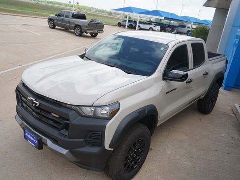 New 2026 Chevrolet Colorado Trail Boss AWD/4WD image 12