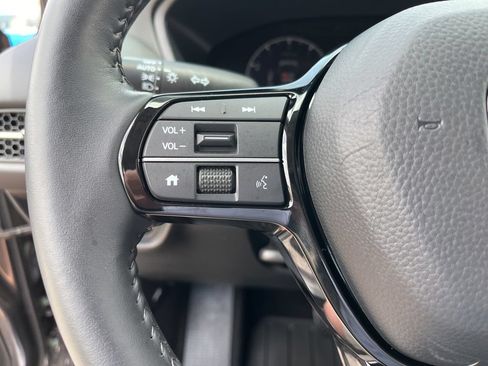 Certified 2024 Honda HR-V EX-L image 19