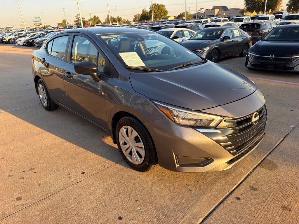 Used 2025 Nissan Versa S w/ Trunk Package FWD image 7