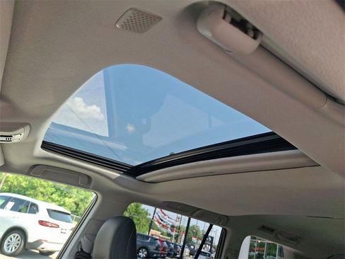 Used 2019 Lexus GX 460 image 14