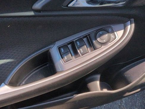 Used 2023 Chevrolet Malibu LS FWD image 12
