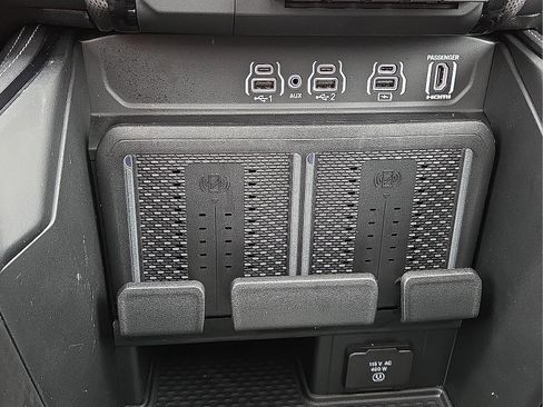 New 2026 RAM 1500 Limited w/ Body Color Bumper Group AWD/4WD image 19