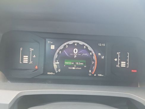 Certified 2024 Toyota Tacoma SR image 21