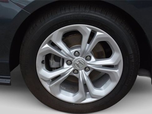Used 2025 Honda Accord LX image 35