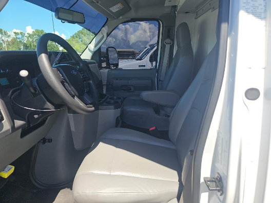 Used 2024 Ford E-350 and Econoline 350 Super Duty w/ Power Windows & Locks Group RWD image 5