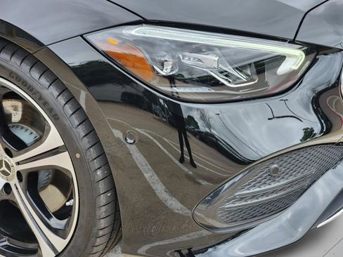 Used 2025 Mercedes-Benz C 300 Sedan image 26