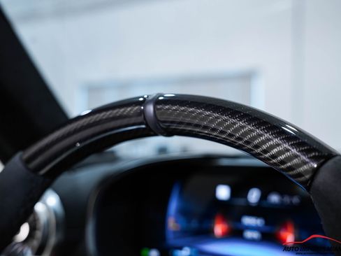 Used 2025 Mercedes-Benz AMG GT 63 image 82