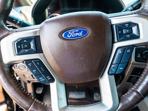 Used 2022 Ford F250 King Ranch w/ King Ranch Ultimate Package AWD/4WD image 10