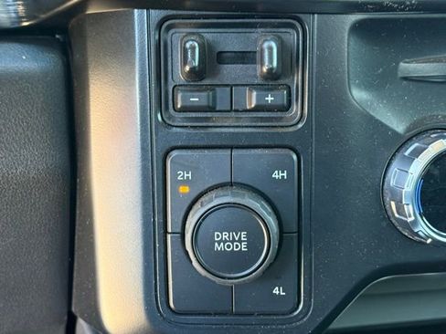 Used 2024 Ford F350 Lariat w/ Lariat Ultimate Package image 24