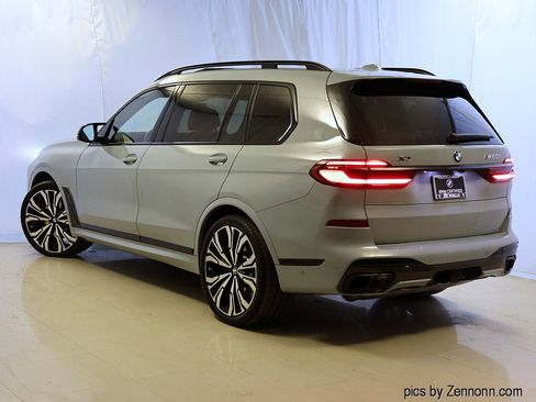 Certified 2025 BMW X7 M60i image 9