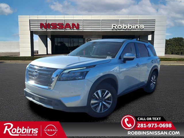 Certified 2025 Nissan Pathfinder SL FWD image 1