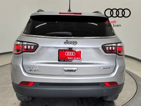 Used 2022 Jeep Compass Latitude image 26